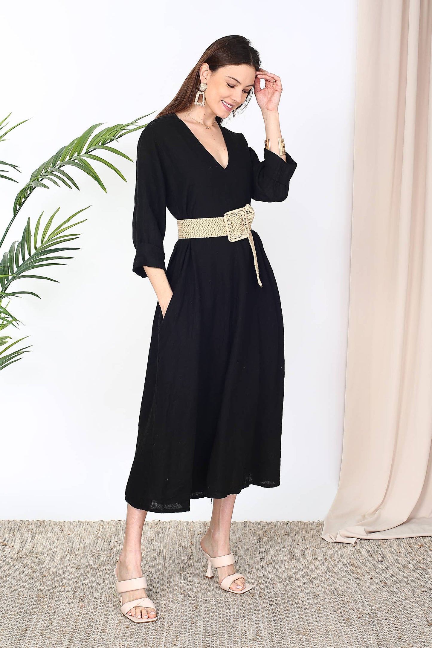 Naisten pellavamekko – khaki, yksi koko 36-46