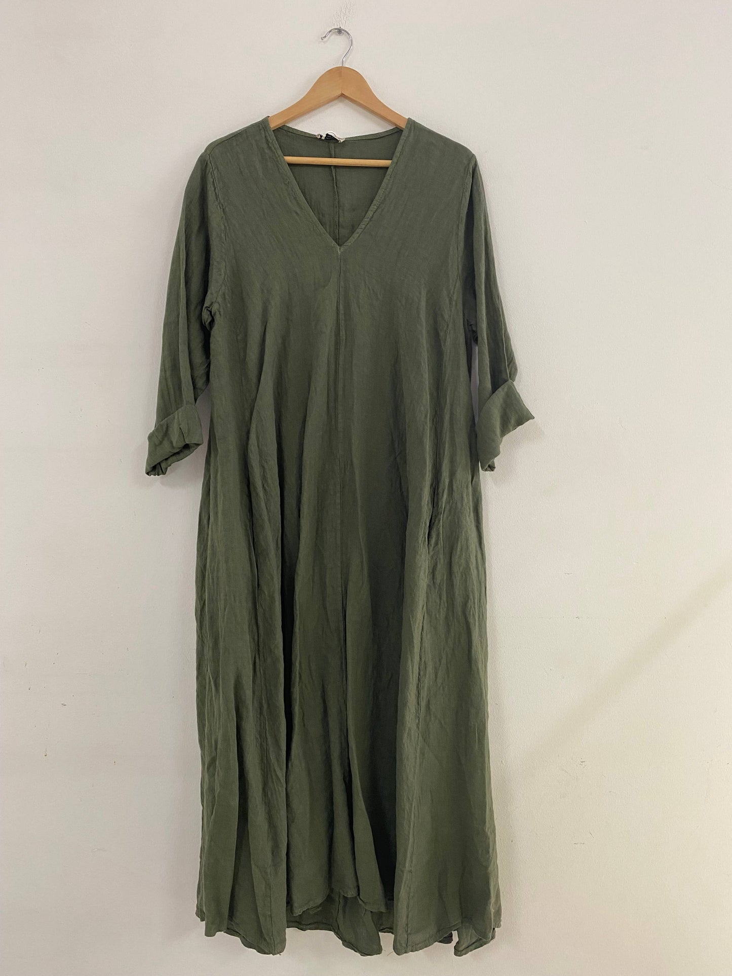 Naisten pellavamekko – khaki, yksi koko 36-46